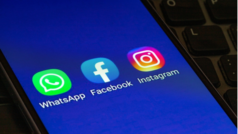 Facebook, Instagram, Whatsapp